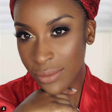 Cómo encontrar un labial nude perfecto para tu tono de piel