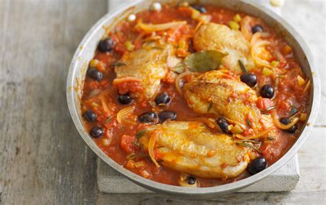 Italian-style chicken with olives | Italian Recipes | GoodtoKnow