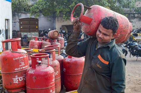 Lpg Gas Cylinder Prices Hiked Again By Rs15 Check Latest Rates