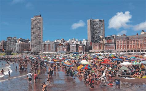 Tragedia En Mar Del Plata Un Turista Español Cayó Al Vacío Mientras