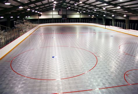 Pistas De Hockey Arena De Patinaje Para Deportes Con Ruedas