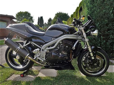 Umgebautes Motorrad Triumph Speed Triple 955i Von Scubacharly 1000PS At