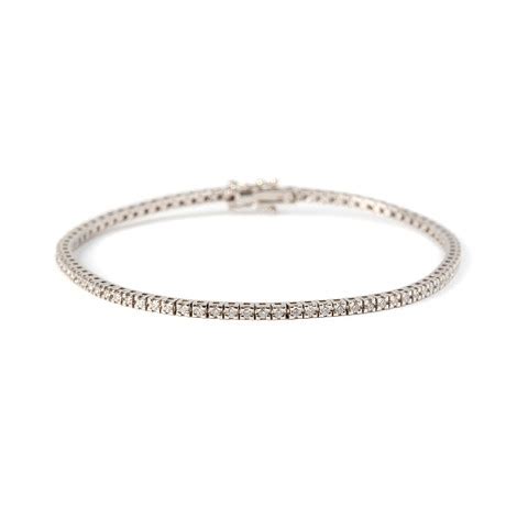 TENNISARMBAND 18K Vitguld Med Briljantslipade Diamanter Totalt Ca 1 0