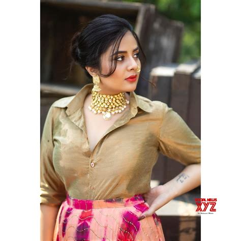 Actress Sreemukhi Latest Hot Glam Stills Social News XYZ