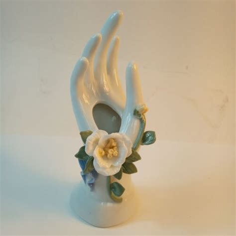 Vintage White Porcelain Lady S Hand Figurine Bud Vase Ring Holder