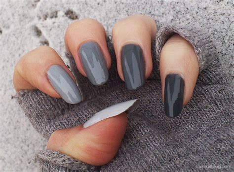 21 Fabulous Fall/Winter Nail Trends - Styles Weekly