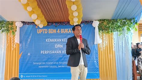 Kades Sukatani Hadiri Kenaikan Kelas Dan Sampaikan Kabar Gembira Desa