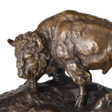 Bull And Bear Sculpture - Art Figurine