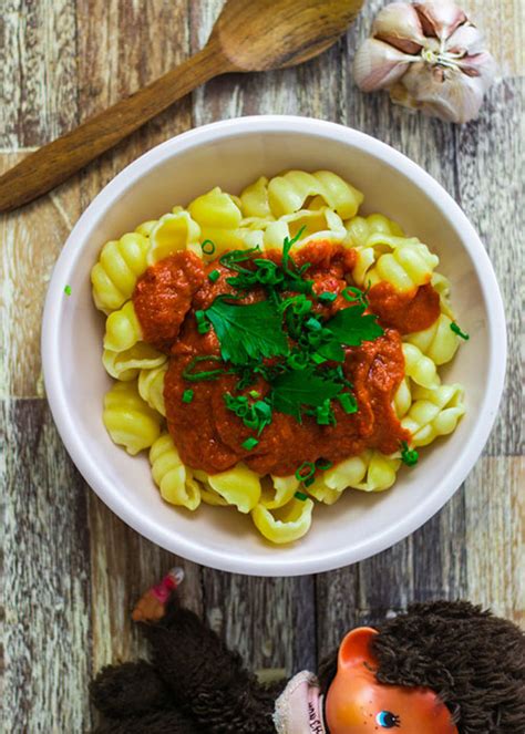 Pasta Mit Auberginen Paprika Sauce Einfach Vegan