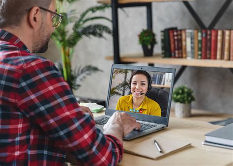 Entrevista Online Pelo Celular - 8 dicas para preparar a sua entrevista de emprego online