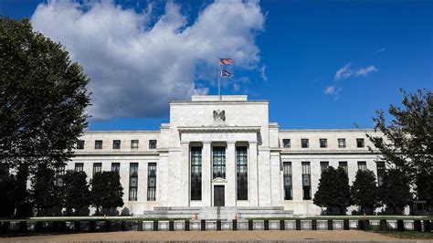 FED Holds Interest Rates Unchanged