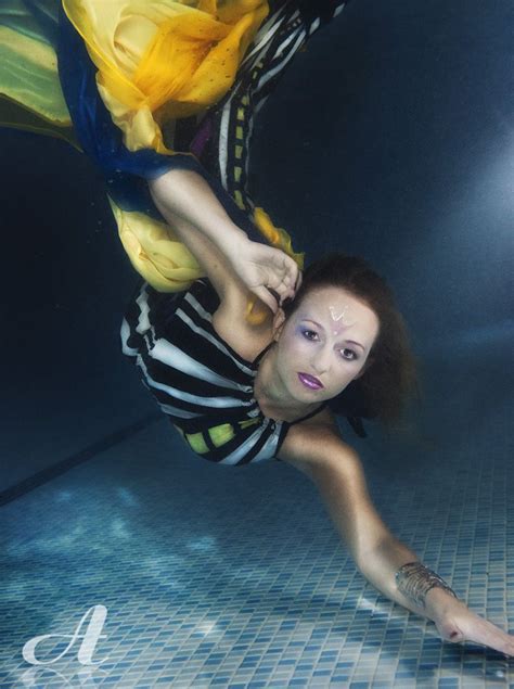 under water fashion shoot | Water fashion, Photoshoot, Fashion shoot