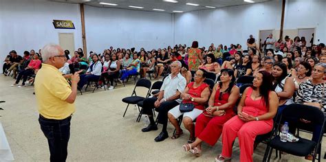 Lideranças femininas se reúnem o vereador e pré candidato à