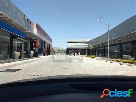 Oficina O Local En Renta En Centro Comercial Outlets San Martin Junto