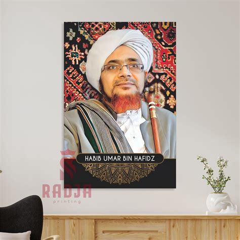 Jual Foto Poster Habib Umar Bin Hafidz Hbb Ulama Wall Decor Kayu