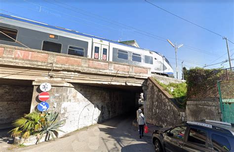 Tragedia Sfiorata A Salerno Coppia Tenta Di Togliersi La Vita