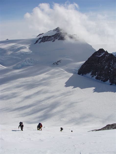 Mount Vinson A Climbers Guide Explorersweb