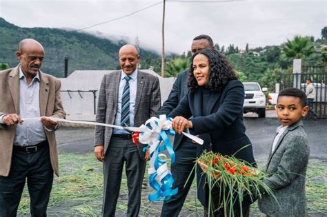 First Lady Zinash Tayachew Inaugurates Bakery Flour Factory In Dessie