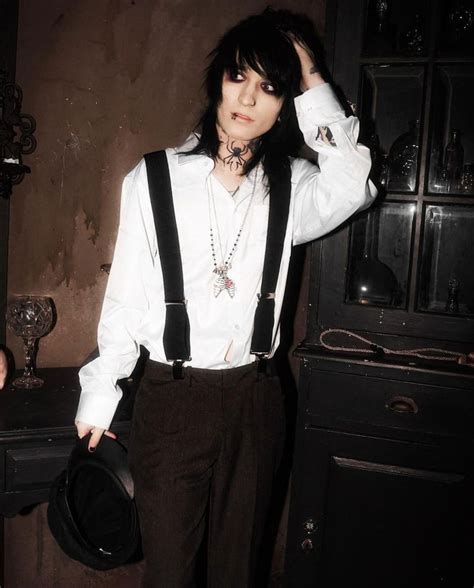 Pin By Madi Rose On JAKE AND JOHNNIE Johnnie Guilbert Hot Emo Guys Emo Guys