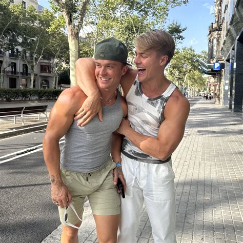 Post from Peachy Boy