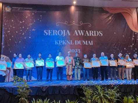 Goriau Kepulauan Meranti Terima Dua Penghargaan Seroja Award Dari