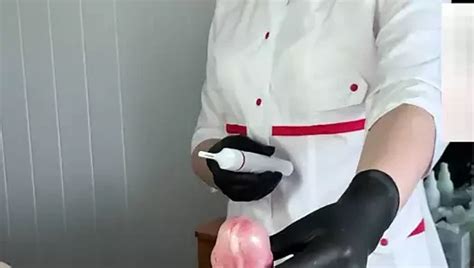 Bikini Waxing Lesson For A Man With A Huge Dick Feat SugarNadya By