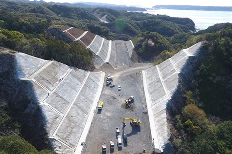 すさみ串本道路貝岡地区改良工事 株式会社合同興業（ごうどうこうぎょう）