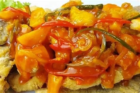 Resep Ikan Gurame Saus Asam Manis Ala Restoran Seafood Cocok Banget