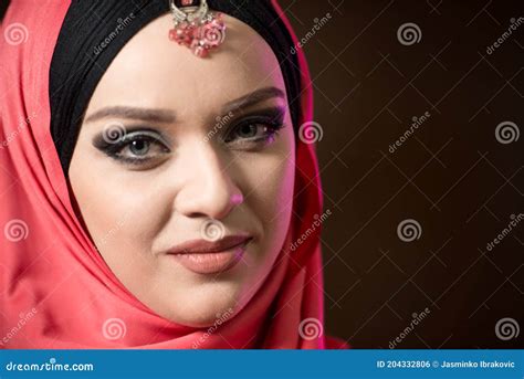 Humble Muslim Prayer Woman Stock Photo Image Of Mubarak 204332806