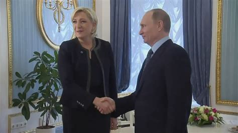 Le Pen meets Putin in Moscow – Channel 4 News