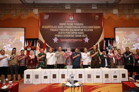 Rapat Pleno Rekapitulasi Penghitungan Suara Pemilu 2024 Kapolda Kalsel