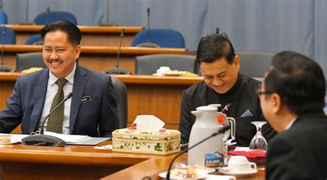 Feb Kunjungan Hormat Ke Atas Yb Tuan Chang Lih Kang Menteri