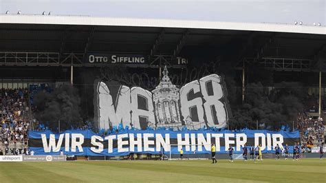 SV Waldhof mit Mega Choreo gegen Lübeck Eindrücke aus dem Stadion