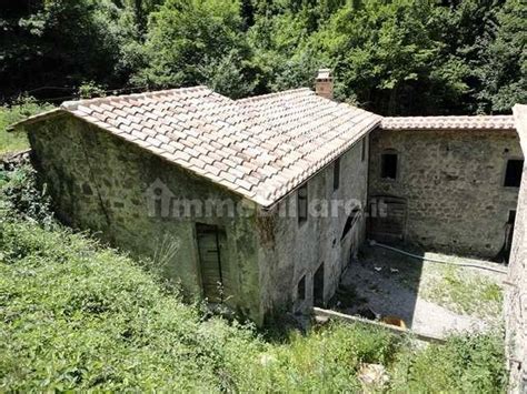 Vendita Rustico In Via Amiata Castiglione D Orcia Da Ristrutturare