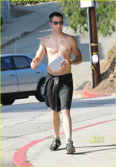 Chris Pine Is Shirtless Picks His Nose Photo 1928951 Chris Pine