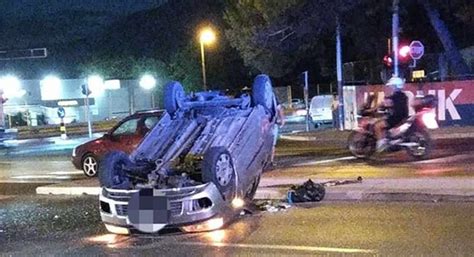 Prometna u Splitu Automobil završio na krovu jedna osoba ozlijeđena