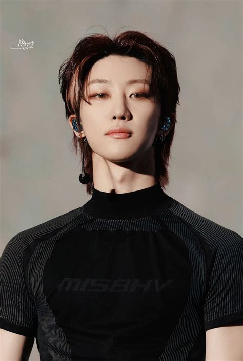 Pin By Franciele Oliveira On Minghao Seventeen The8 Seventeen