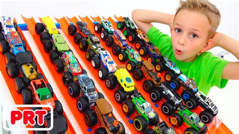 Vlad E Nikita Brincam Monster Trucks Hot Wheels Carros Para