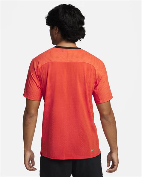 Nike Trail Solar Chase Men S Dri Fit Short Sleeve Running Top Nike Uk