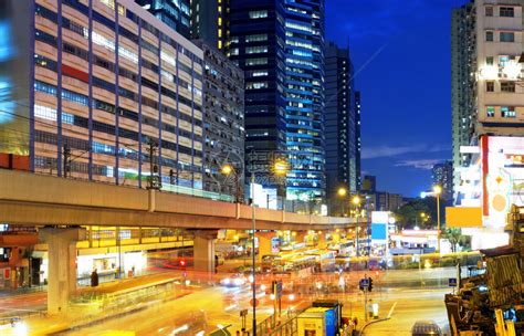 香港繁华夜交通繁忙观塘高清图片下载 正版图片507141168 摄图网