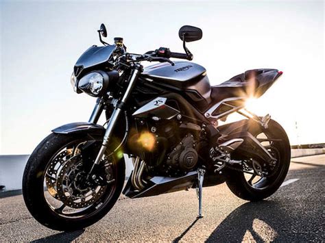 For Street Fun And Beyond Triumph Launches New Street Triple Rs At Rs