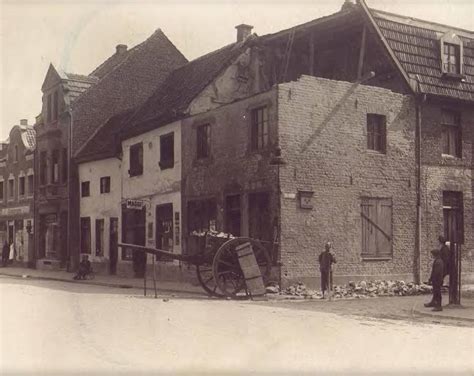 Fotorundgang mit historischen Aufnahmen durch Viersen Dülken