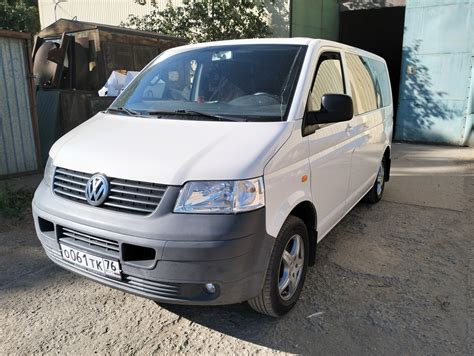 После покраски — Volkswagen Transporter T5 19 л 2004 года