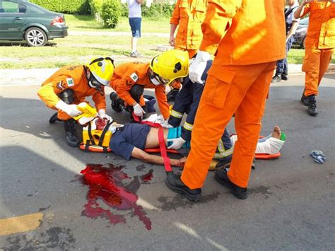 Homem Fica Gravemente Ferido Ap S Ser Atropelado No Df Metr Poles