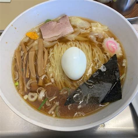 今日の一杯 中華そば 大咲の「ワンタン麺（小）」 ラーメンデータベース