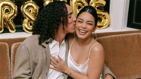 Así fue la boda de Vanessa Hudgens y Cole Tucker en Tulum fotos