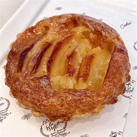 Royal Apple Tart Individual Julie Myrtille Bakery