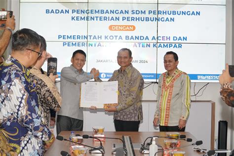 Pj Bupati Kampar Lakukan Mou Antara Kejaksaan Negeri Kampar Kepolisian