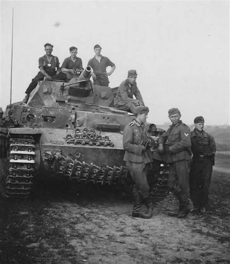 Panzer IV Ausf E East Front World War Photos