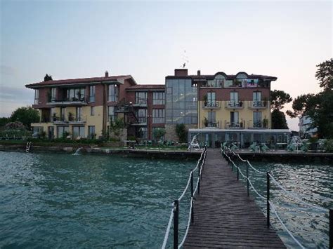 Hotel Aurora Updated 2017 Prices And Reviews Sirmione Lake Garda